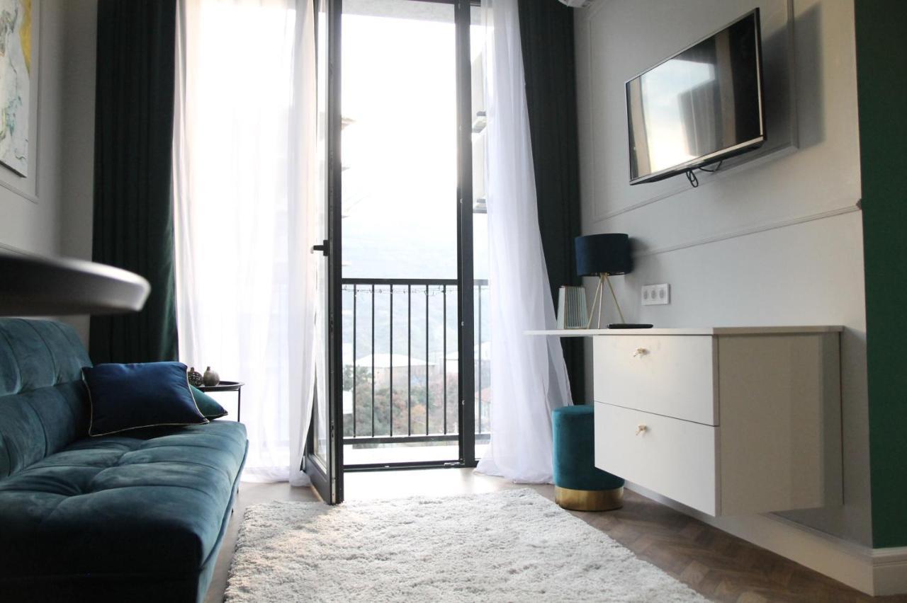 Krtsanisi Apartment With Pool Tbiliszi Kültér fotó